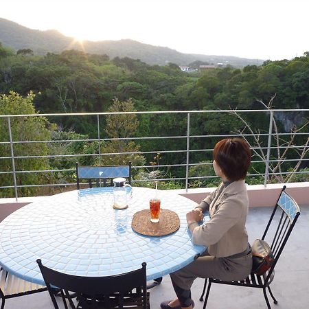 Hibis Resort Nakijin Buitenkant foto